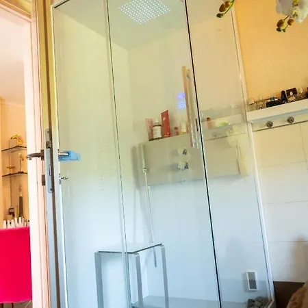 Cathedral-wellness-stay Sauna & Massage * Pescia
