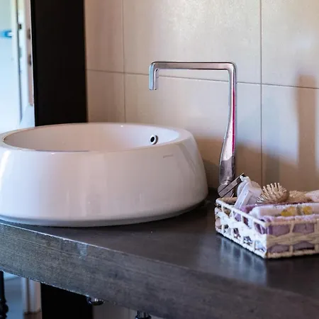 Apartment Cathedral-wellness-stay Sauna & Massage Pescia