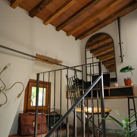 Cathedral-luxury-stay Sauna & Massage * Pescia